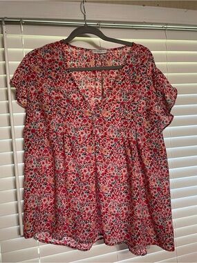 Floral V-Neck Flutter Sleeve Women's Blouse - Red Floral
